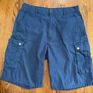 Levi Strauss Men's Navy Blue Cargo Shorts Size 34